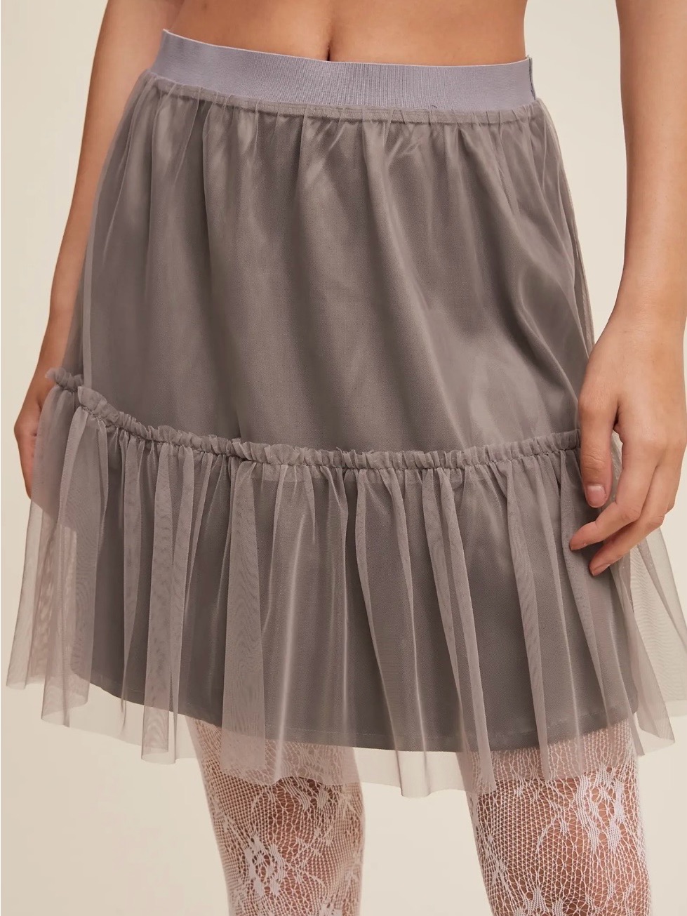 Nwt! Listicle Women’s Gray Tiered Tulle Skirt/Size Small/Style #Lsk0241 — image 3 of 6